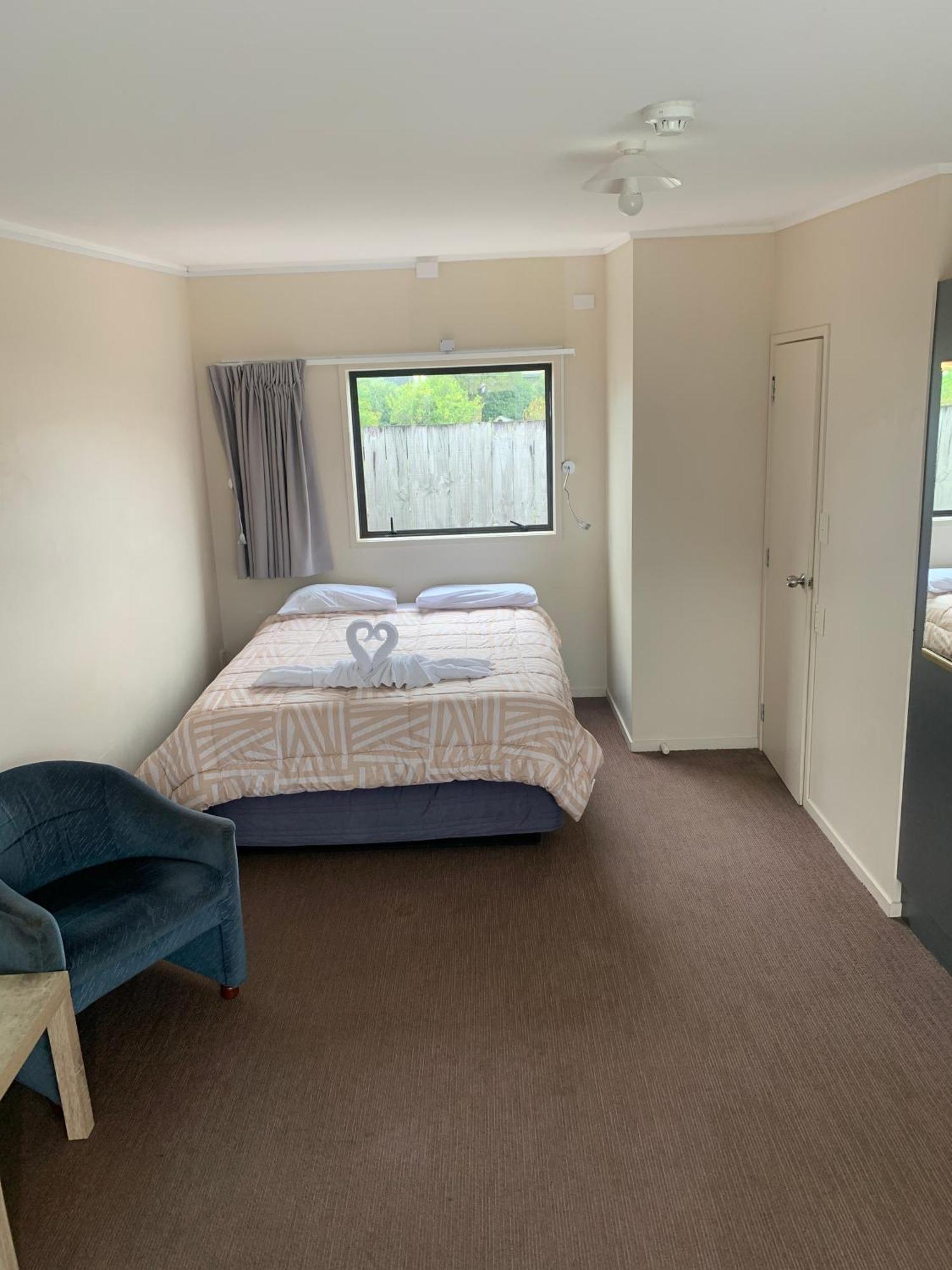 Lodge Beachcomber Lodge&backpacker *